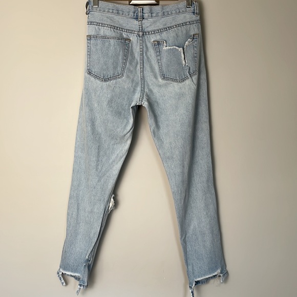 Brandy Melville Destroyed Ripped Mom Jeans - Picture 5 of 15